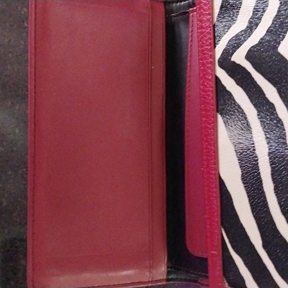 Wallet - Picture 5 of 5